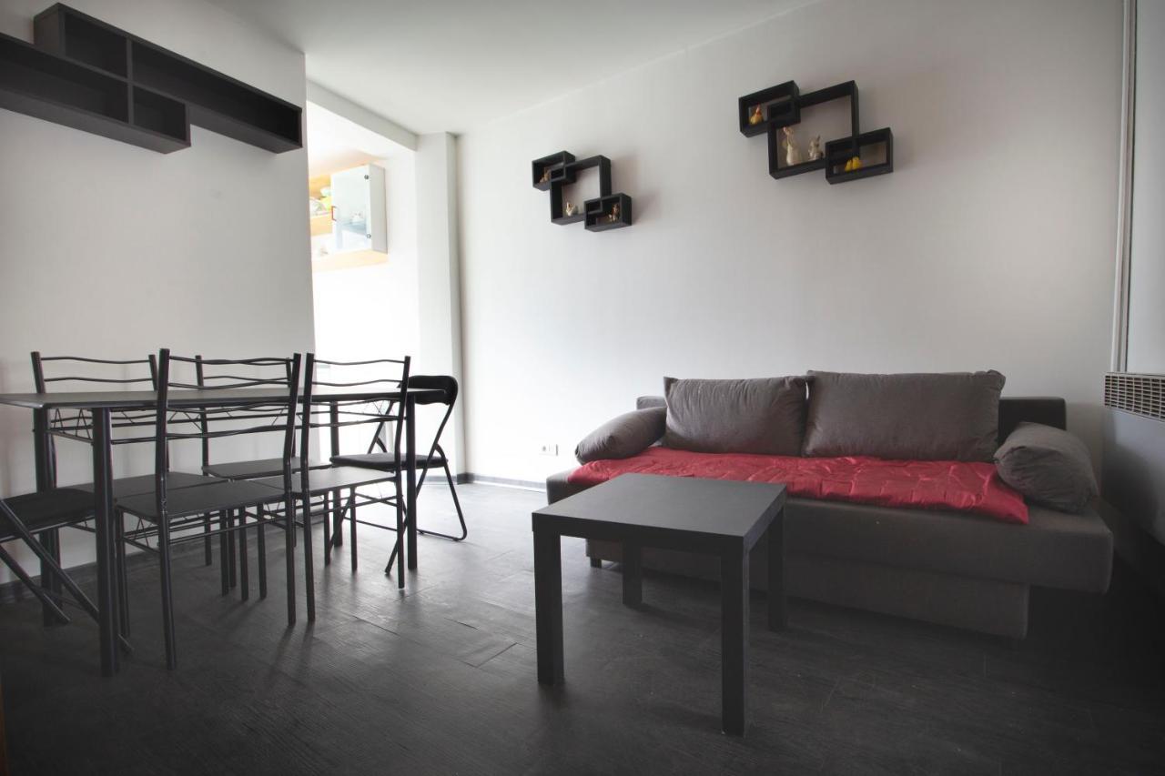 Appartement 2 Pieces De 48 M2 Екс ле Бен Екстериор снимка